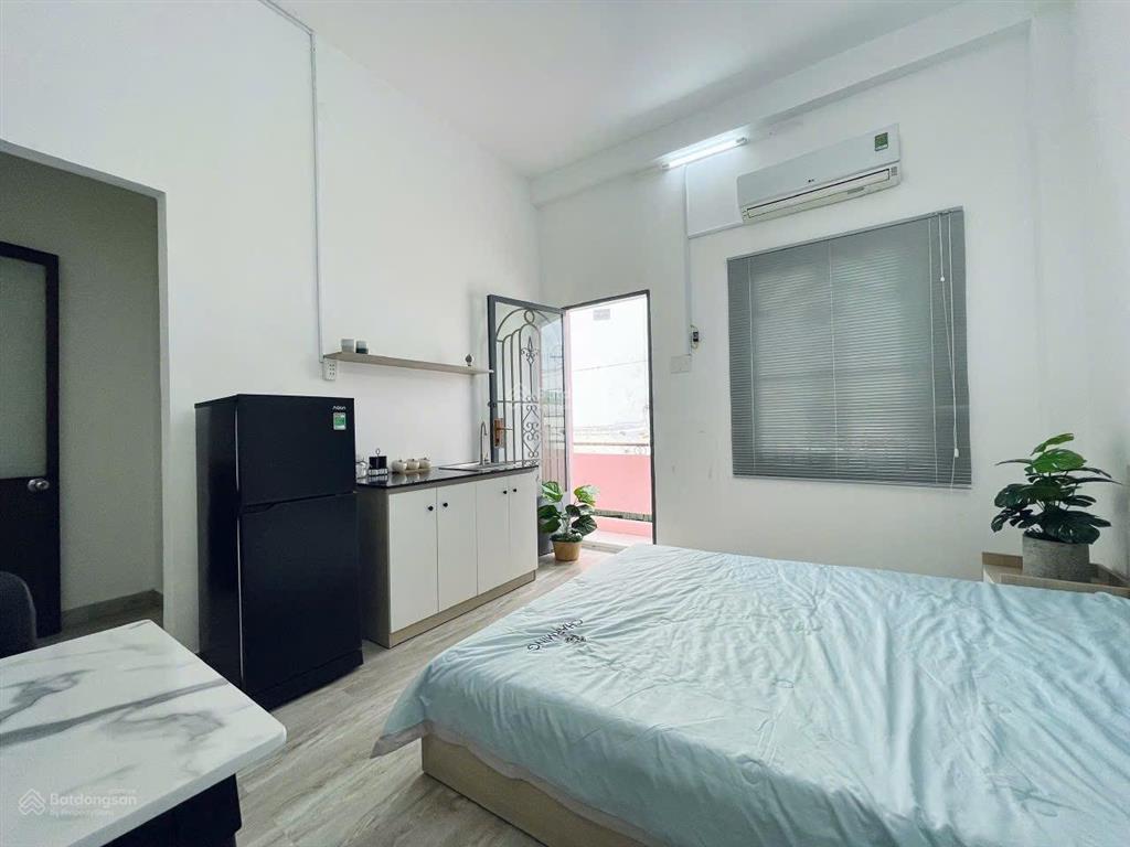 Quận 2, thủ đức ban công thoáng, full nội thất, an ninh