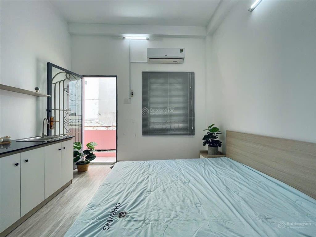 Quận 2, thủ đức ban công thoáng, full nội thất, an ninh