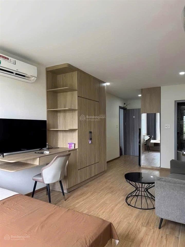 Căn hộ ban công trương văn bang quận 2 (thuận tiện đi quận 1, giờ tự do)