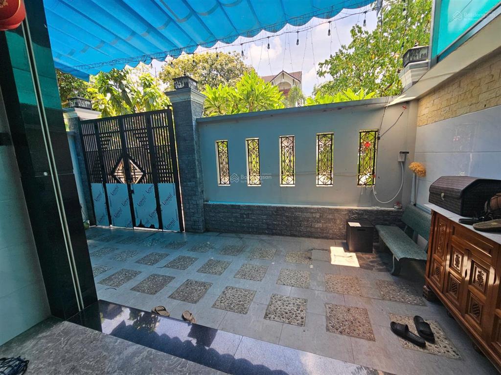 Khu vip, nhà đường 20 kdc khang điền  phước long b  quận 9  ngang 8m siêu đẹp, có vỉa hè