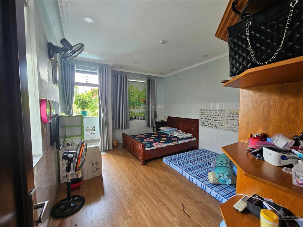 Khu vip, nhà đường 20 kdc khang điền  phước long b  quận 9  ngang 8m siêu đẹp, có vỉa hè