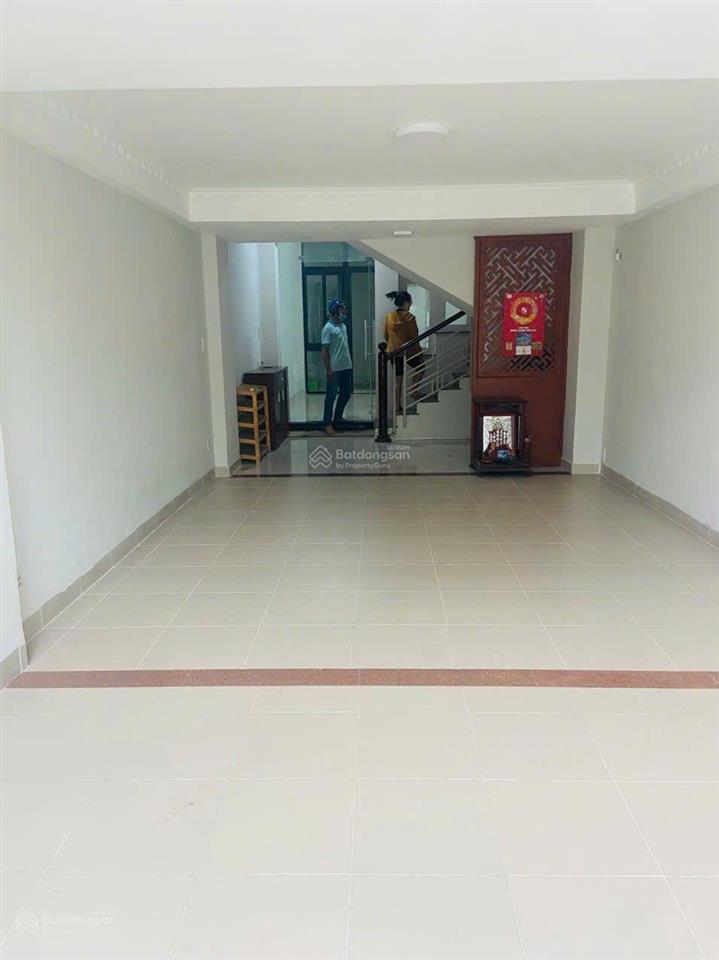 Mặt tiền nội bộ khu họ lêkhu bàn cờ đường 12m4x18,5m đúc 3 lầu 7 phònggần nguyễn sơn,phú thọ hòa