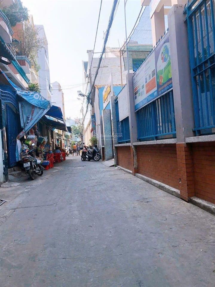 Cho thuê nhà hẻm 8m trịnh định trọng  4x17m 2 tấm 3pn nhà đẹp  hẻm ô tô thông khuông việt