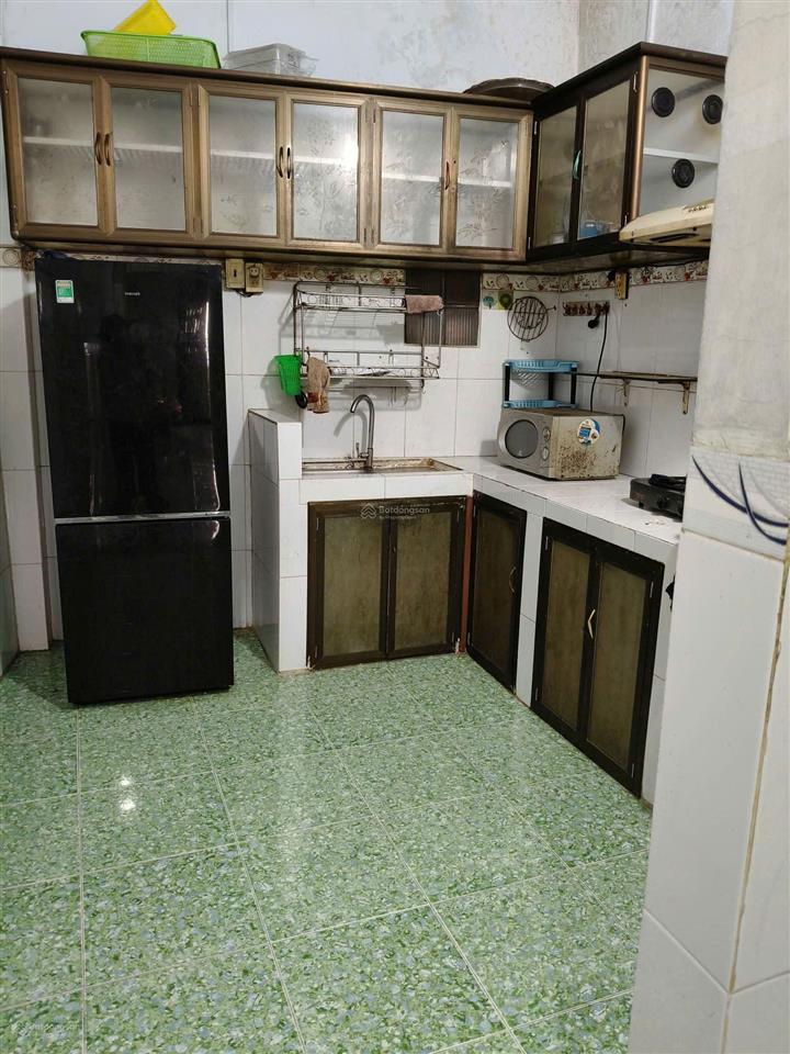 Cho thuê nhà 1/ lũy bán bích  4x11m 2 tấm 3pn  hẻm 4m  gần hòa bình, q.11, gần đầm sen