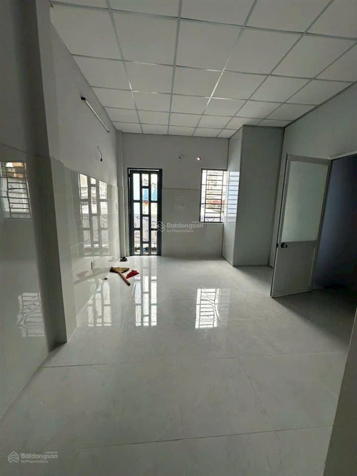 Cho thuê nhà mtkd âu cơ 4x22m đoạn sầm uất gần nhà hàng  giáp tân bình, gần thoại ngọc hầu,bàu cát
