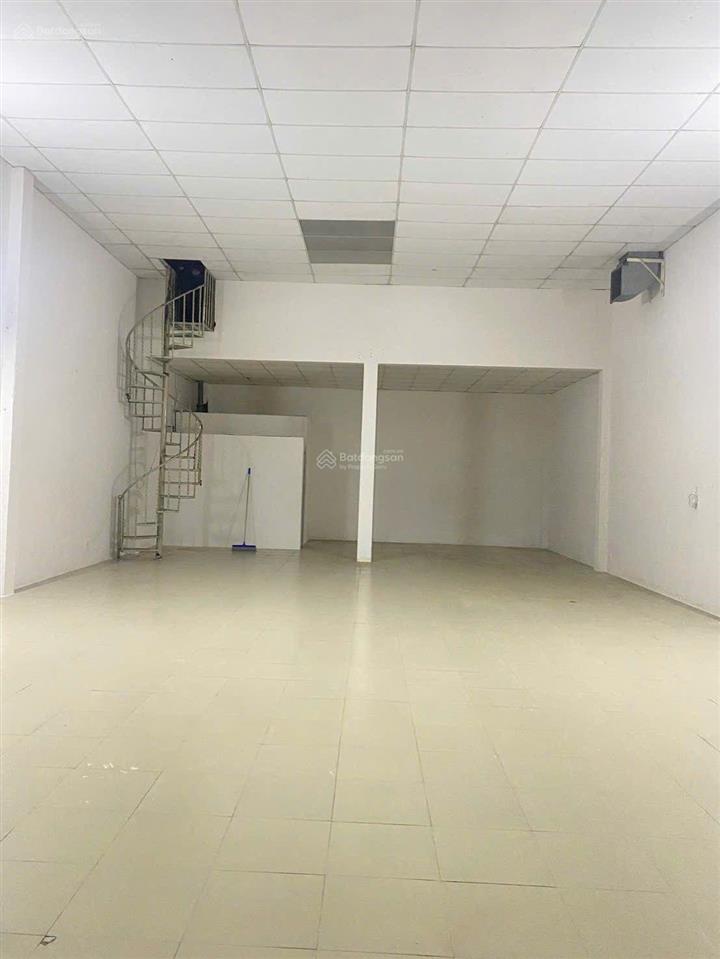 Cho thuê nhà kho xưởng khu họ lê  8x18m đường 16m,gần nguyễn sơn, phú thọ hòa, thoại ngọc hầu