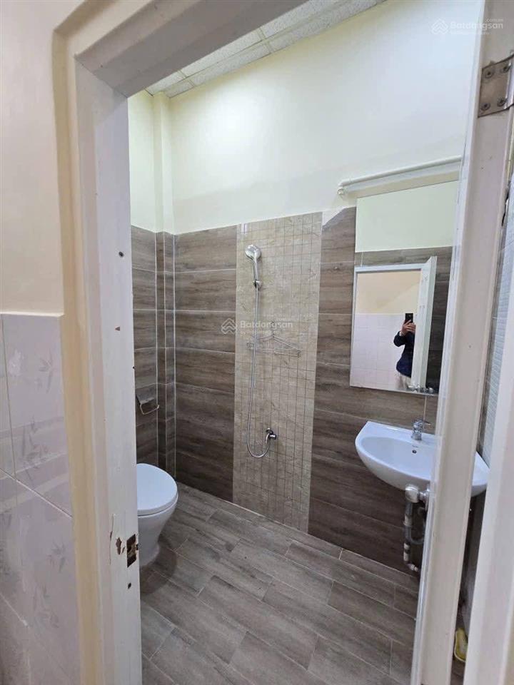 Cho thuê nhà 256/ vườn lài  4x17m 1 lầu  hẻm xe tải thông  gần phú thọ hòa, phan thị hành