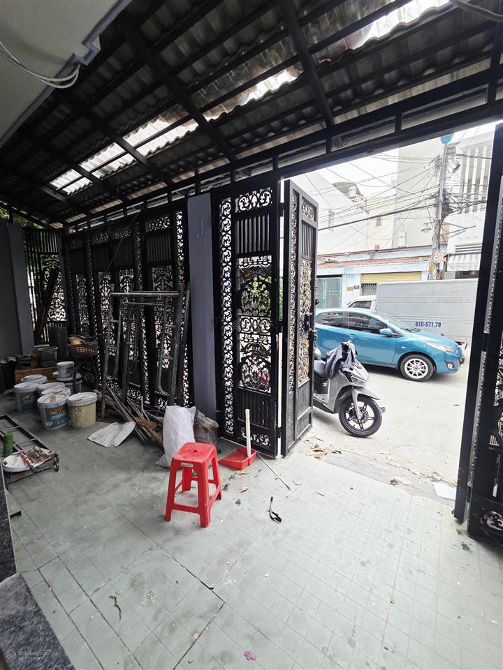Cho thuê nhà 8x15m 4 tầng  hẻm 10m độc lập  tân hương  gần tan sơn nhì