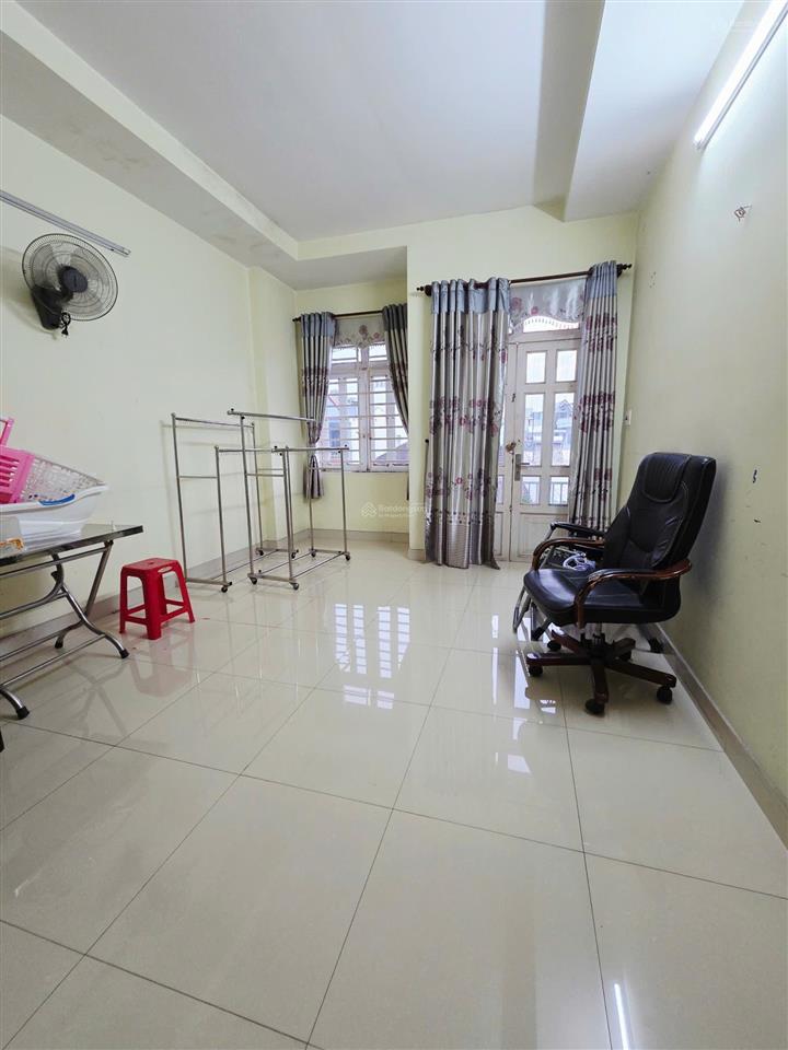 Cho thuê nhà full nội thất  1/ vườn lài, 4x17m 3 tấm 4pn  gần lũy bán bích, âu cơ, thoại ngọc hầu