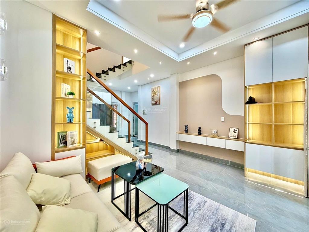 Bán nhà cô bắc, phú nhuận , 45m2, 4 tầng ,4 phòng ngủ, 2 mặt thoáng full nội thất chỉ 7.95t tl