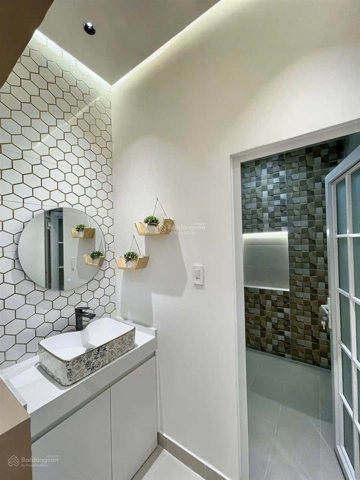 Siêu phẩm nhà mới đẹp  hxh thông  shr công nhận đủ 54m2  full nội thất  giá chỉ 8,999 tỷ còn tl