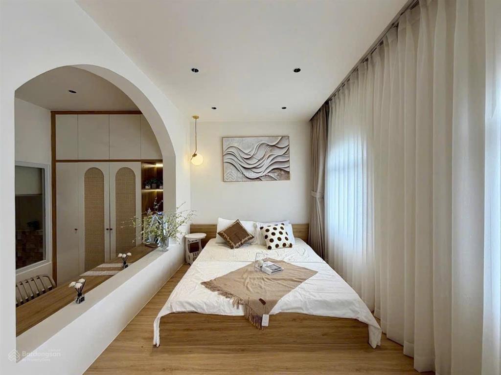 Siêu phẩm nhà mới đẹp  hxh thông  shr công nhận đủ 54m2  full nội thất  giá chỉ 8,999 tỷ còn tl