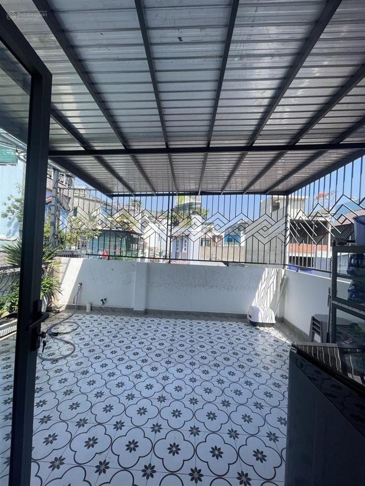 Bán nhà hẻm 4m phạm văn bạch  ngang 5m  3 tầng btct giá chỉ 6,5 tỷ