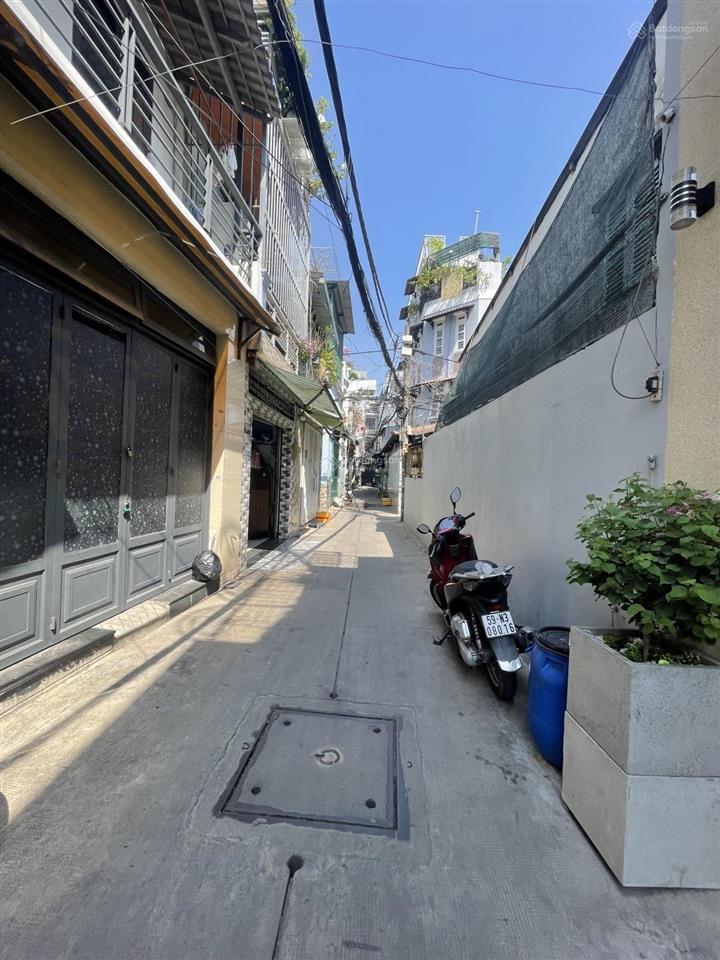 Bán nhà hẻm 4m phạm văn bạch  ngang 5m  3 tầng btct giá chỉ 6,5 tỷ
