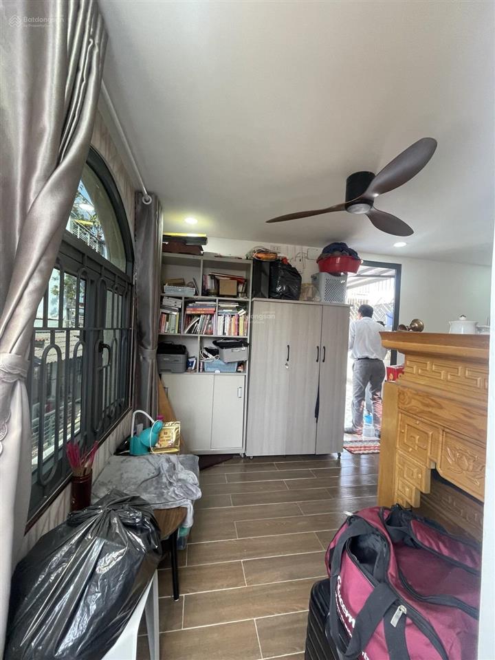 Bán nhà hẻm 4m phạm văn bạch  ngang 5m  3 tầng btct giá chỉ 6,5 tỷ