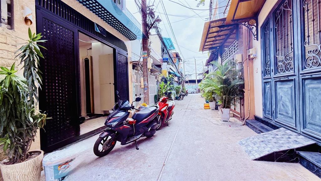 Nhà đẹp 4 tầng  hxh  full nội thất  giá chỉ 7,6 tỷ tl  q.tân bình