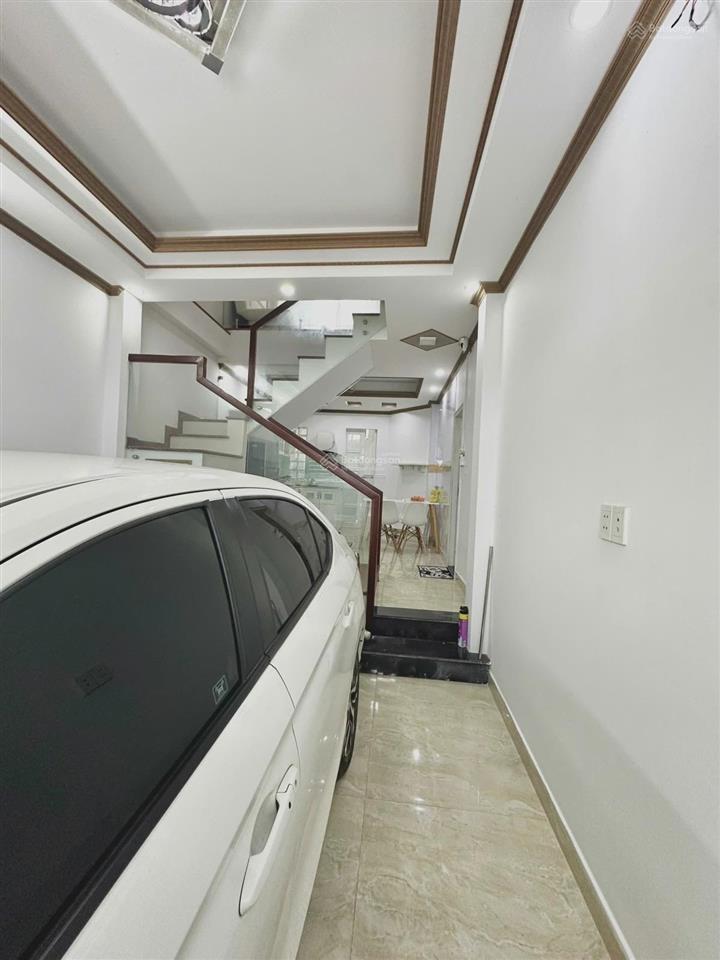 Hxh thông  đoàn thị điểm  ôtô ngủ trong nhà  5pn full nội thất  homestay 40tr/tháng  9,5 tỷ tl