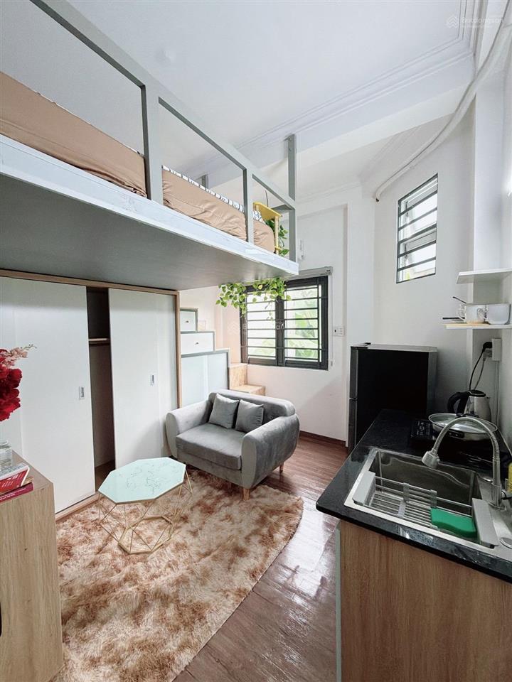 Hxh thông  đoàn thị điểm  ôtô ngủ trong nhà  5pn full nội thất  homestay 40tr/tháng  9,5 tỷ tl