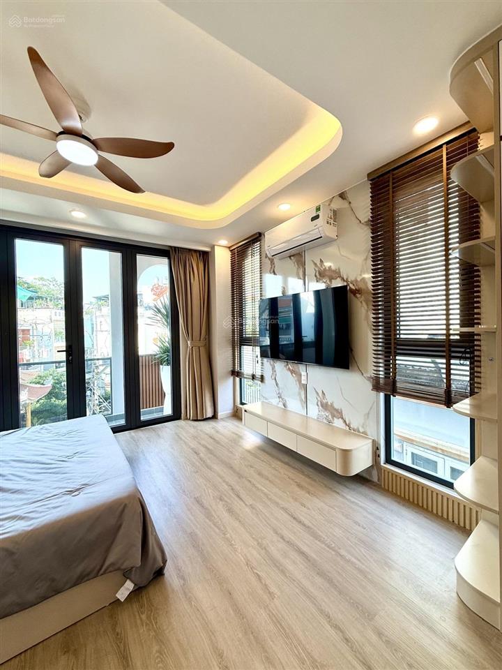 Nhà mới lô góc  điện biên phủ  5 tầng btct  giá chỉ 7,2 tỷ