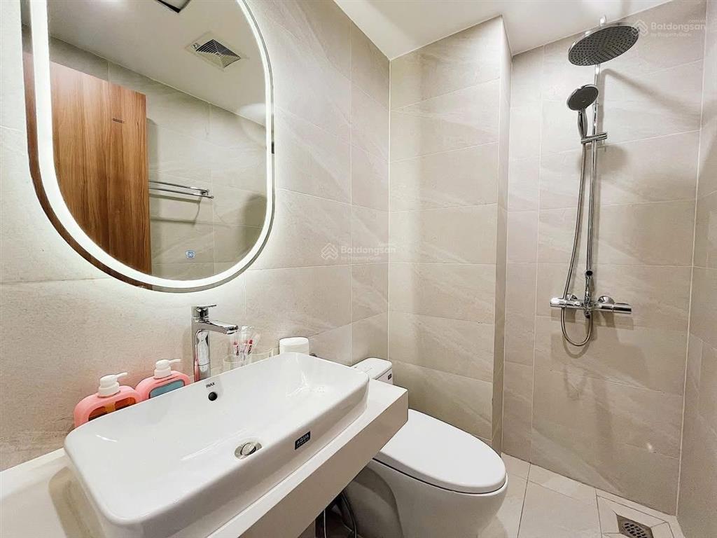 Gấp! ccmn phố trung phụng, gần bách kinh xây, 3 thoáng, dt~1.2 tỉ/năm, gần phố, 65m2, pccc/gpxd