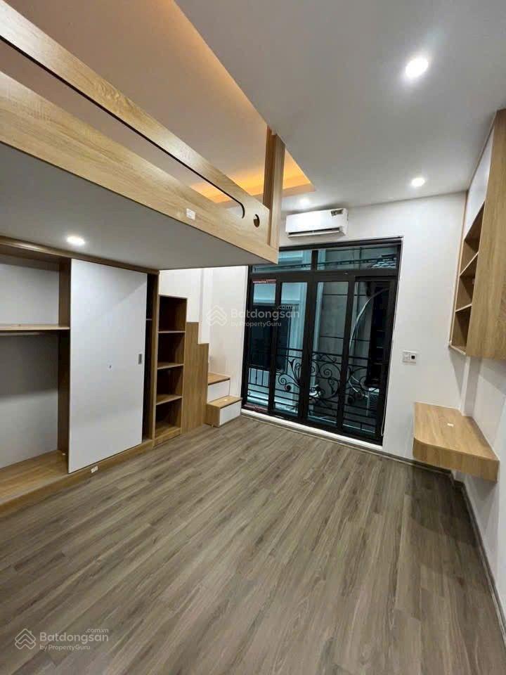 Bán toà chdv hào nam,61m2*7t*15 căn hộ kk, ngõ thông, gần hv âm nhạc full nội thất, pccc chuẩn