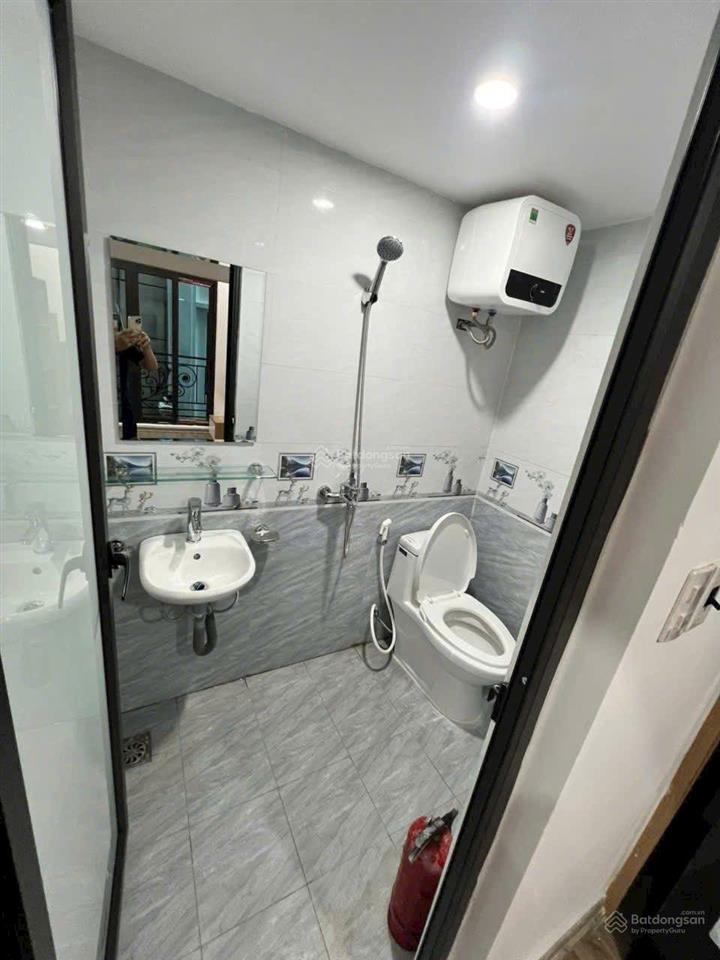 Bán toà chdv hào nam,61m2*7t*15 căn hộ kk, ngõ thông, gần hv âm nhạc full nội thất, pccc chuẩn