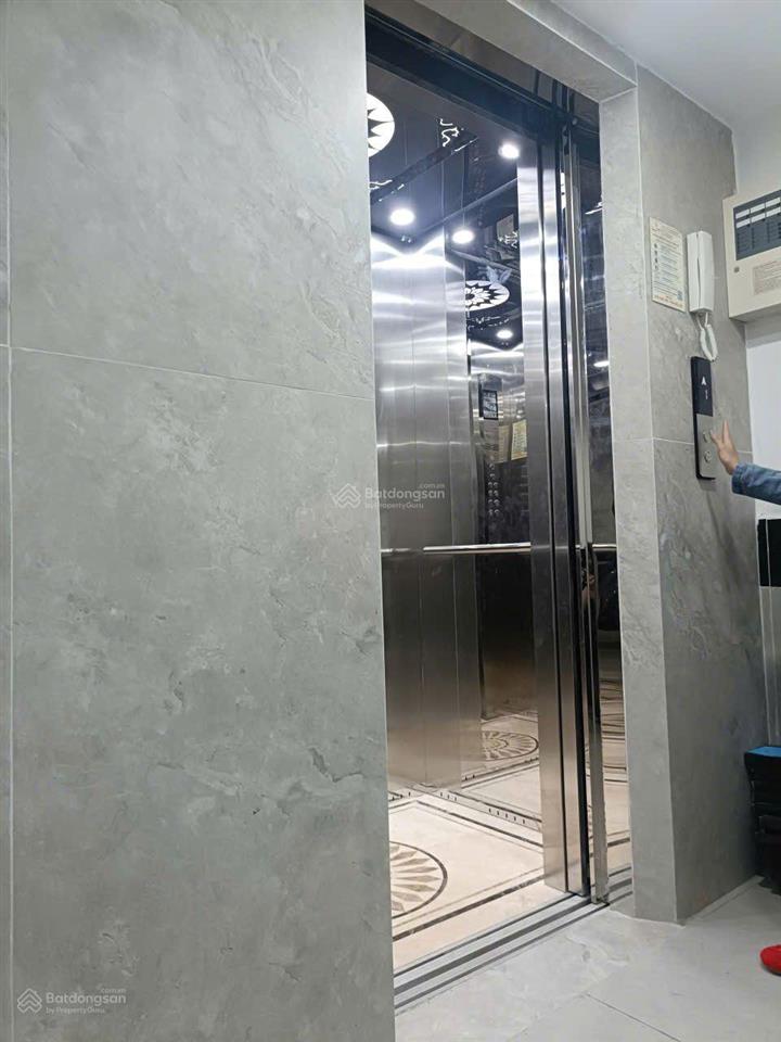 Bán toà ccmn vũ trọng phụng, 18pkk * 7t * tm, 2 thoáng, mặt ngõ thông, 25m ra ô tô tránh. pccc