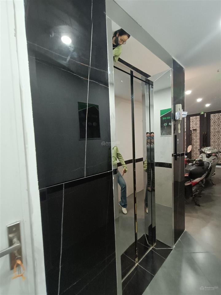 Bán toà chdv đường láng  láng hạ, 7t*thang máy* 13 căn hộ kk, ngõ thông, 2 thoáng, pccc chuẩn