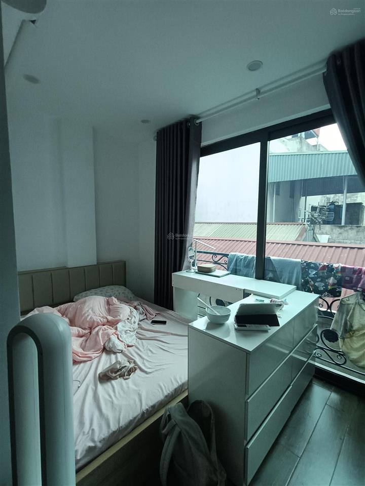 Bán toà chdv đường láng  láng hạ, 7t*thang máy* 13 căn hộ kk, ngõ thông, 2 thoáng, pccc chuẩn