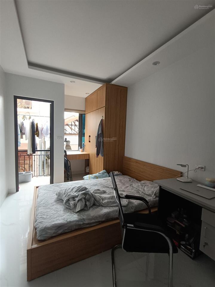 Toà chdv đường láng, 74m2*8t*5.5m mặt tiền*20pkk. mặt ngõ thông, ôtô đỗ cửa, 35m ra phố. pccc chuẩn