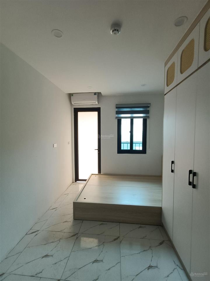 Thầu 100tr/th. toà chdv pháo đài láng, 23pkk*8t*thang máy, 2 thoáng trước sau, 15m ra ôtô