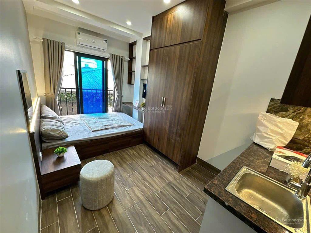 14,9 tỷ. toà ccmn hào nam, 67m2*7t*16pkk, sát ga cát linh,35m ra phố, ngõ 3m . pccc/gpxd, dt 7%/năm