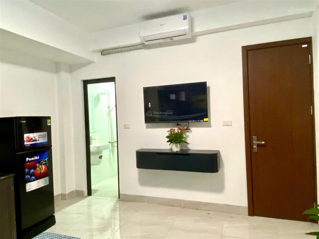 Tòa chdv xã đàn, 8 tầng*20pkk*100tr/th, gần đh bách khoa xây mới, 1 nhà ra phố, 2 thoáng. pccc