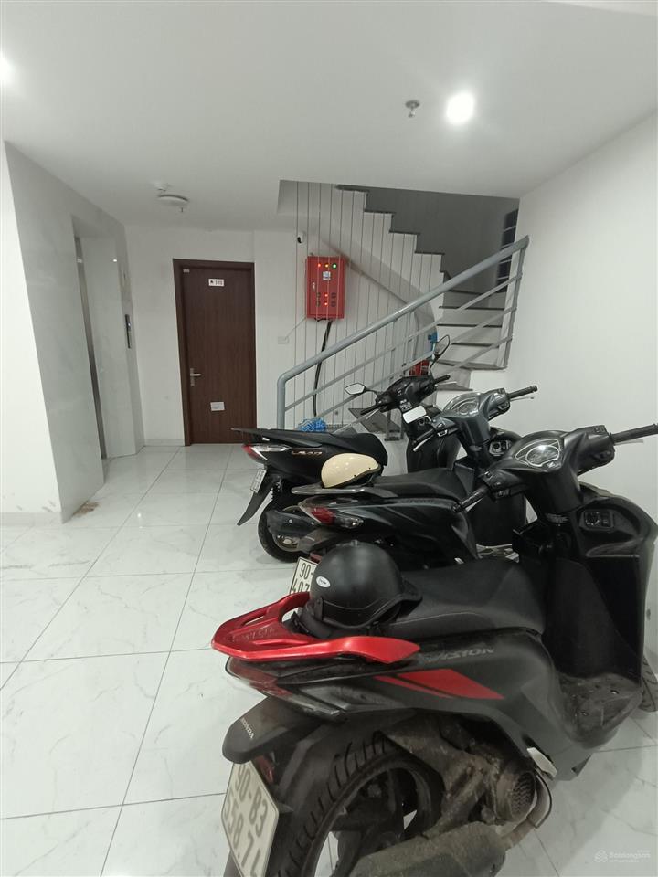 Bán toà chdv hoàng hoa thám 70.1m2 7 tầng12 căn hộ kk, xây mới. ngõ ôtô, thông đội cấn. pccc chuẩn