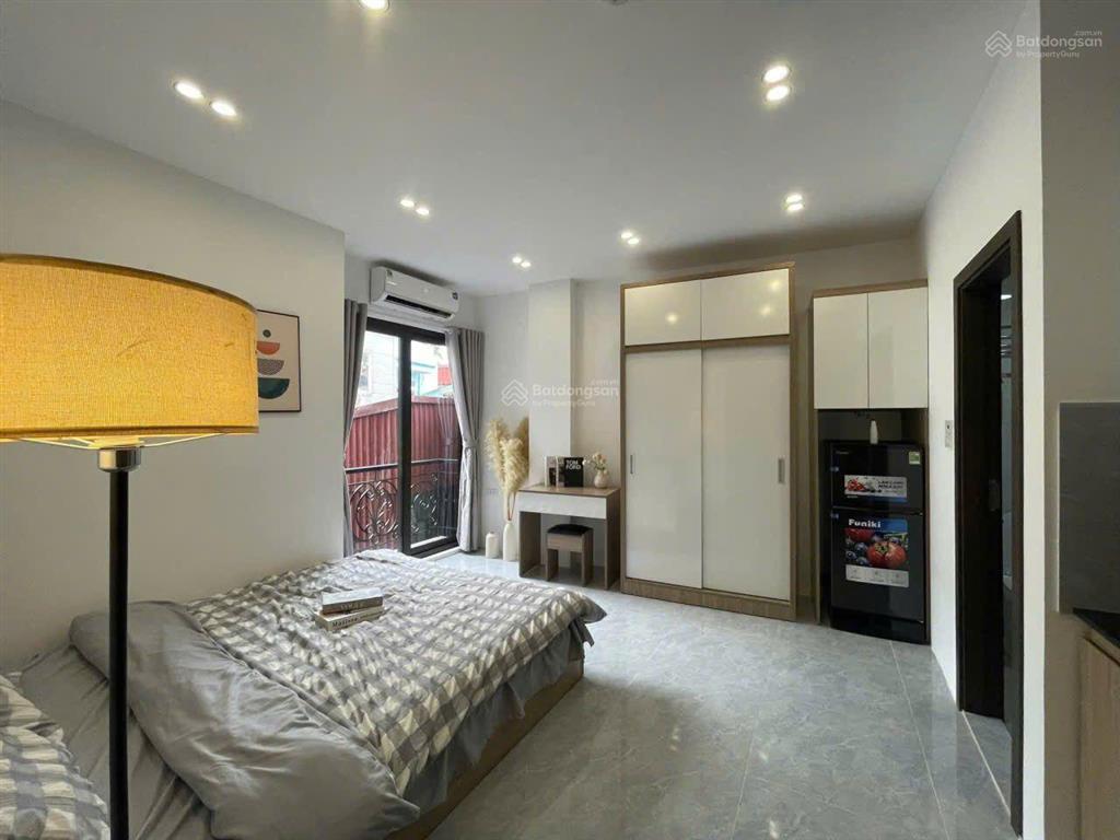 Bán toà chdv hoàng hoa thám 70.1m2 7 tầng12 căn hộ kk, xây mới. ngõ ôtô, thông đội cấn. pccc chuẩn