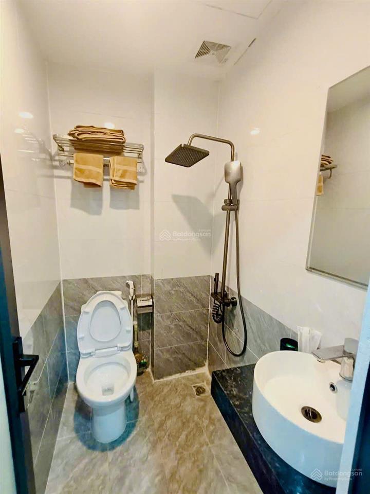 Tòa apartment hoàng hoa thám, dòng tiền 1.2 tỷ, 65m2*19p, lô góc 2 thoáng, ô tô sát nhà, pccc