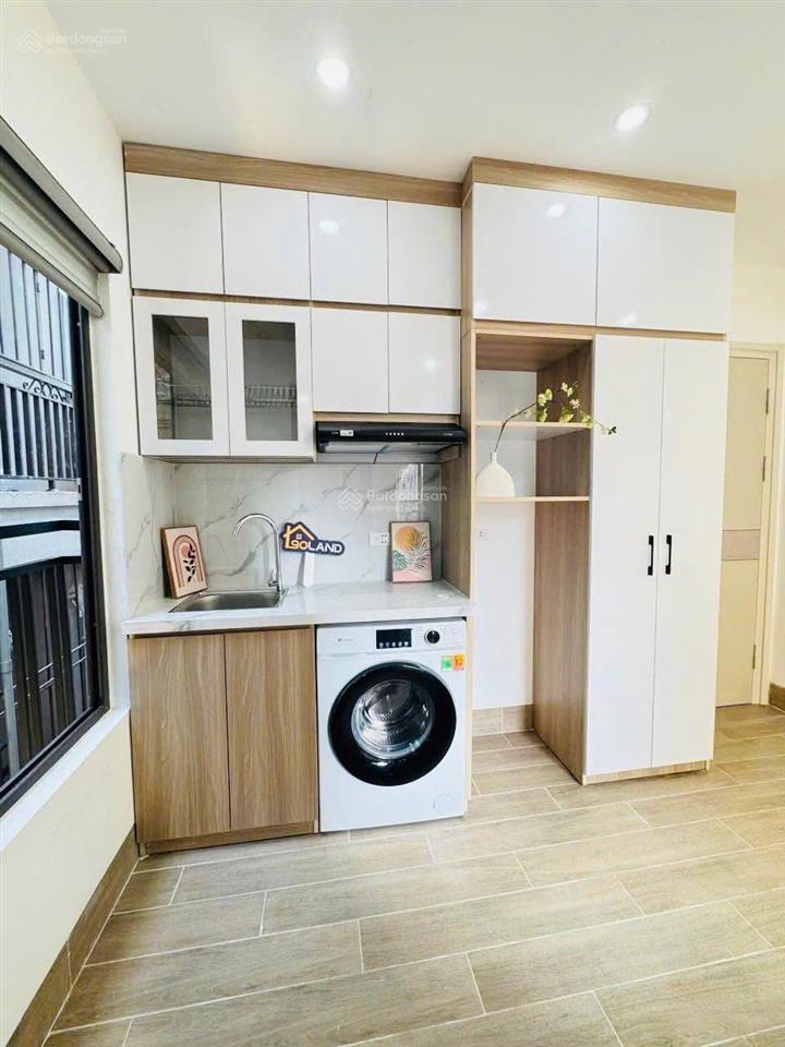 Gấp! toà ccmn hào nam, 66m*17p, lô góc, 3 mặt thoáng, 70m ra phố, cho thuê 70tr/th, gần ga cát linh