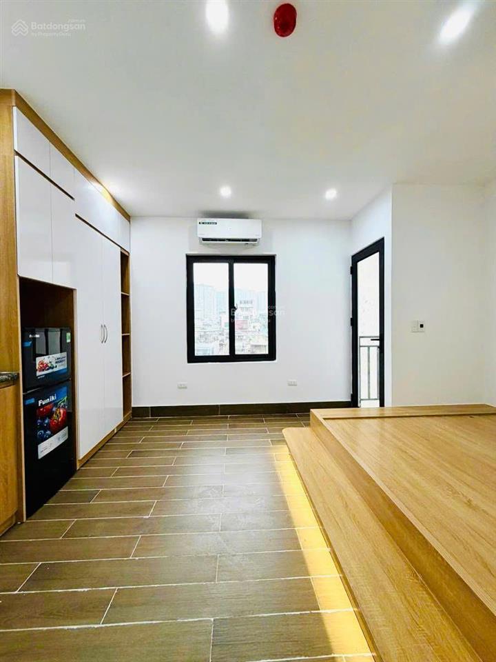 Mặt ngõ thịnh quang, 104m2*7t*22pkk, thang máy, 35m ra ô tô, dt ~1.4 tỷ/năm, pccc, gpxd