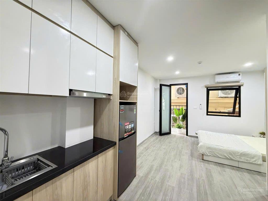 Hàng f0  tòa ccmn nguyễn lương bằng 70m2*7 tầng *20 pkk*100tr/th, 40m ra ô tô tránh đỗ, 2 thoáng