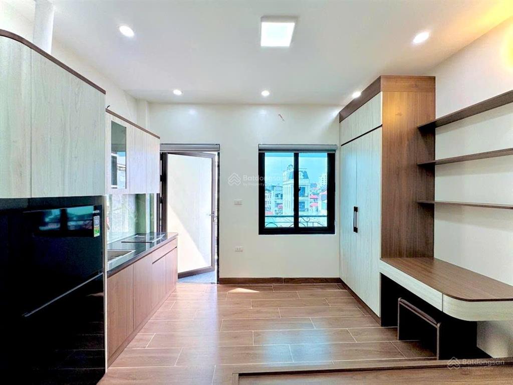 Tòa chdv khương đình, 79m²*7t*18pkk, mặt ngõ thông, vf3 đỗ cửa, 2 thoáng, thang máy, đủ pccc, gpxd