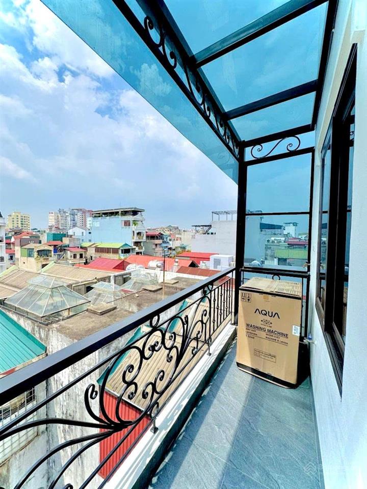 Tòa chdv khương đình, 79m²*7t*18pkk, mặt ngõ thông, vf3 đỗ cửa, 2 thoáng, thang máy, đủ pccc, gpxd