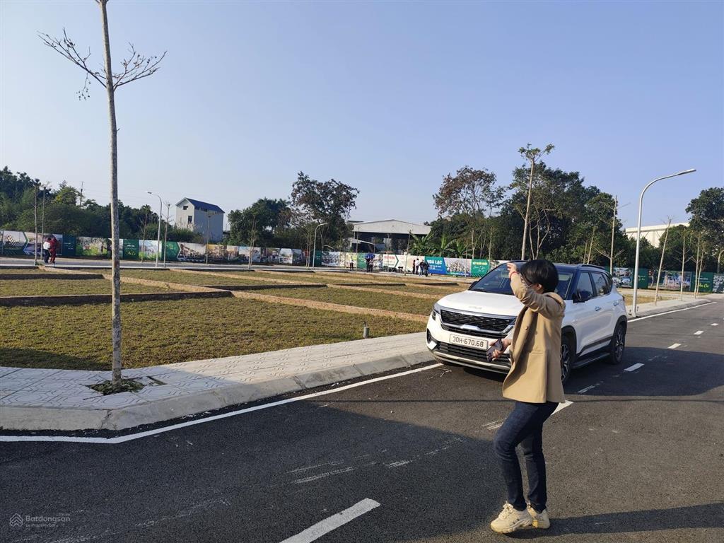 Đất đẹp tại đường phú cát, huyện quốc oai, 4,1 tỷ, 100m2, nhiều tiện ích, sổ đỏ sẵn cách đh fpt 2km