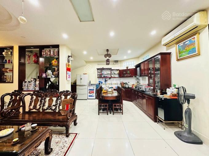 Nhà định công hạ, nhà mới đẹp, gần ôtô, kd, gần phố, có thang máy, sổ cc, dt 40m2*6t