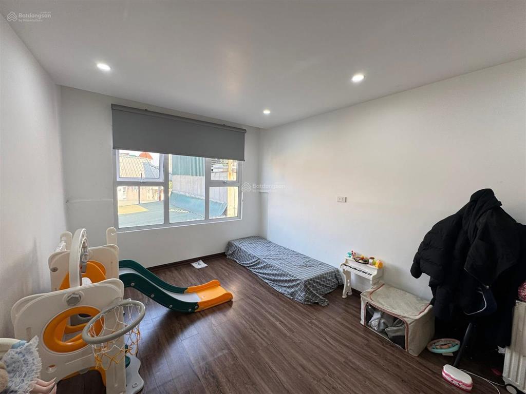 Nhà thật khương đình,2 thoáng, kd, 50m ra ôtô tránh, nhà dân xây, full nội thất, sổ cc, 43m2*5t