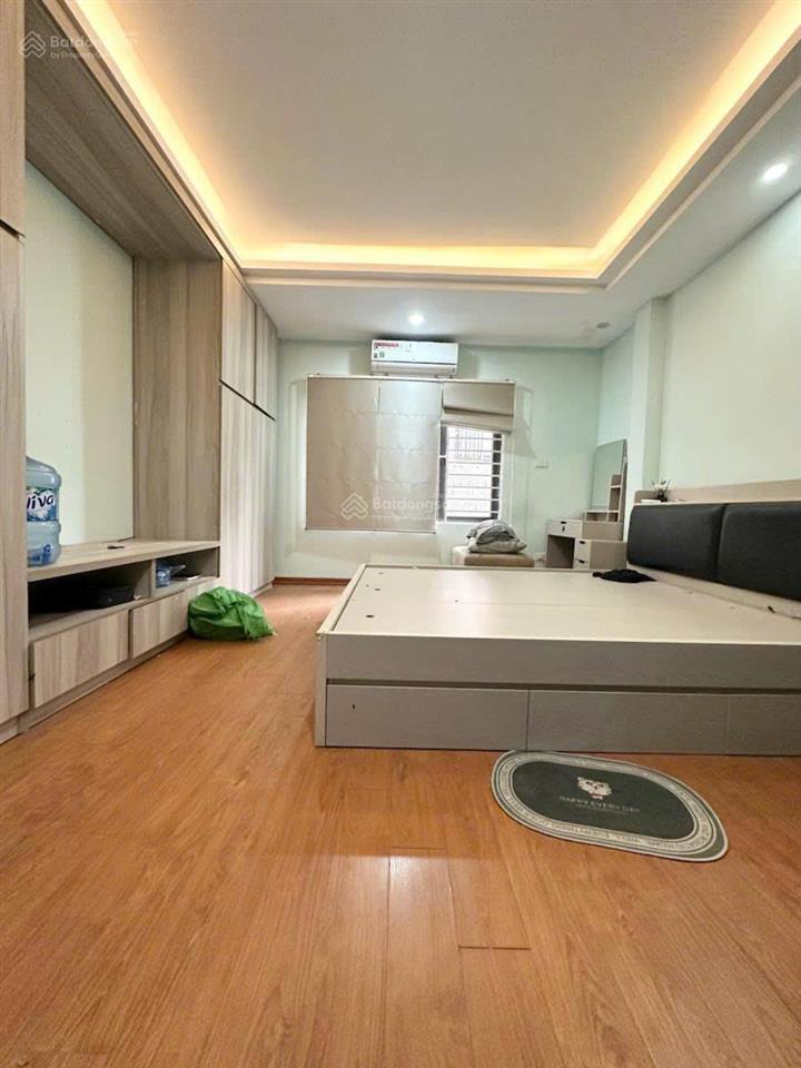 Tin chính chủ! khương đình, 10m ra ô tô tránh, hai thoáng, gần hồ, sổ đẹp full nt, nhiều tiện ích