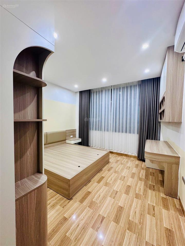 Nhà khương đình,2 thoáng, kd, 50m ra ôtô tránh, full nội thất, sổ cc, 43m2*5t