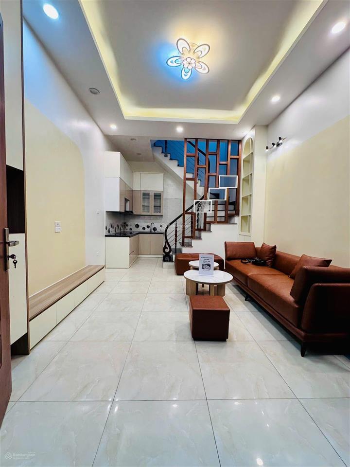 Nhà khương đình,2 thoáng, kd, 50m ra ôtô tránh, full nội thất, sổ cc, 43m2*5t