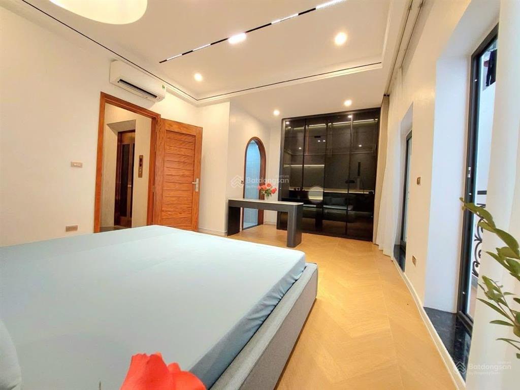 Hạ chào ! vũ tông phan, nhà dân xây, ngõ nông, gần ôtô, 50m ra phố, không qh, sổ cc, dt 34m2*5t