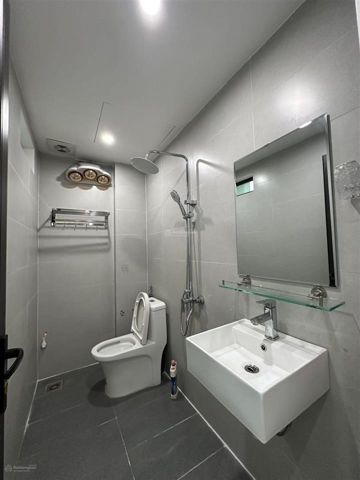 Tin chuẩn ! vũ tông phan, ngõ nông, gần phố, 50m ra ôtô, nhà dân xây, không qh, sổ cc, dt 36m2*5t
