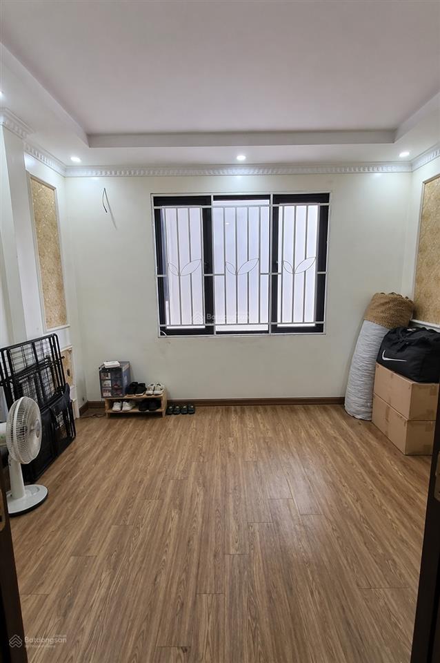 Nhà thật định công hạ, lô góc, gần ôtô, kd, sát cc bộ quốc phòng, sổ cc, qh ổn định 36m2*5t